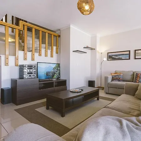 34 - West Sea House 公寓 *