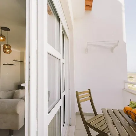 34 - West Sea House 公寓 *