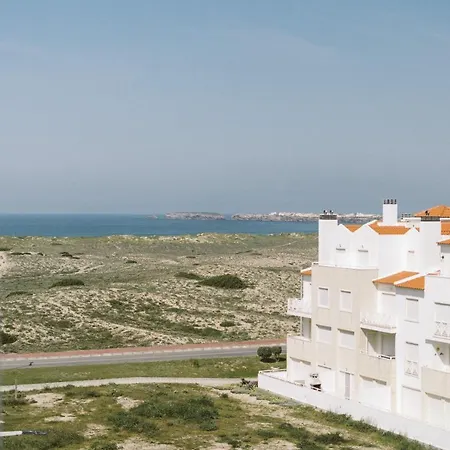 34 - West Sea House Daire Ferrel (Leiria)