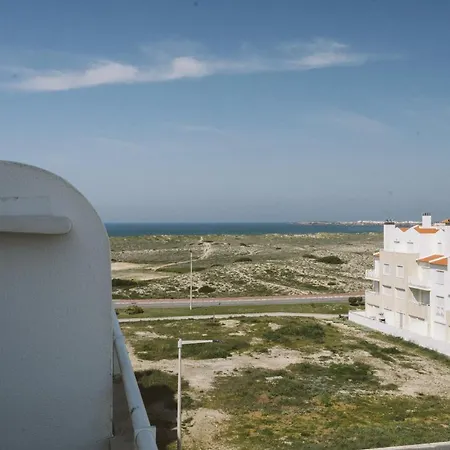 34 - West Sea House Daire Ferrel (Leiria)